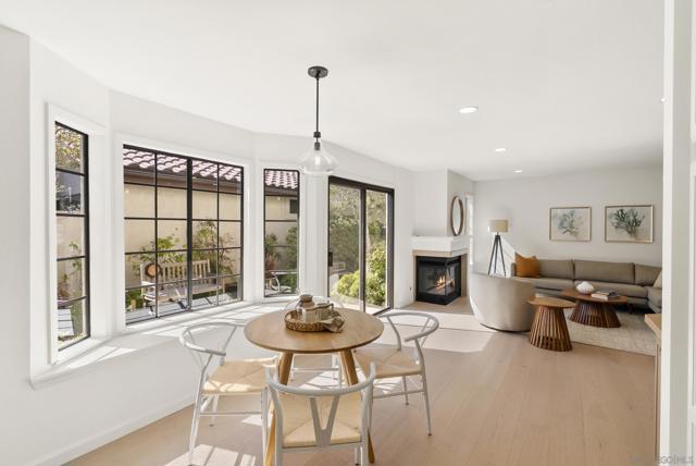 1240 Ladera Linda, Del Mar CA: https://media.crmls.org/mediaz/7ce30f93-eacd-4439-8f1c-404d3eb0dcfa.jpg