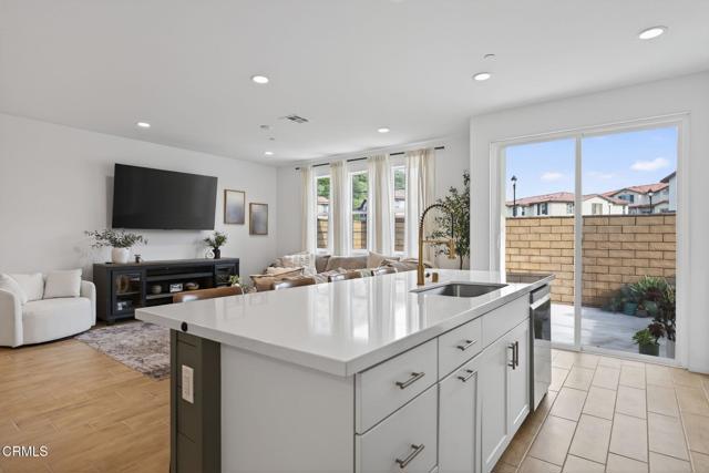 Detail Gallery Image 13 of 78 For 246 San Miguel Island Dr, Camarillo,  CA 93012 - 4 Beds | 2/1 Baths