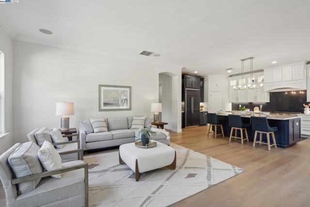 1221 Culet Ranch Rd, Danville CA: https://media.crmls.org/mediaz/7ce3d34f-0fea-4ee8-8829-db257a24605d.jpg