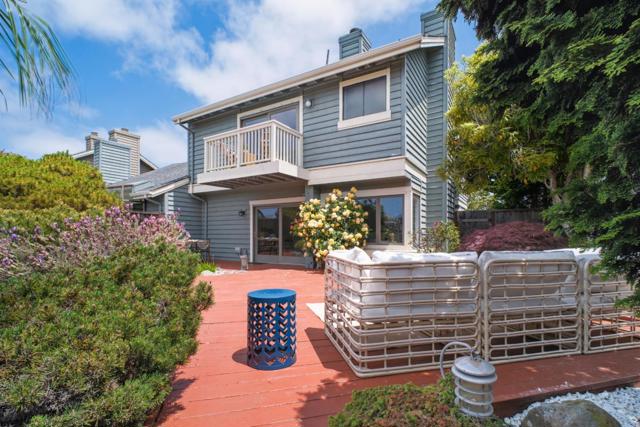 122 Purcell Drive, Alameda CA: https://media.crmls.org/mediaz/7ce6689c-abc4-4a87-9190-2dacc35d9f94.jpg