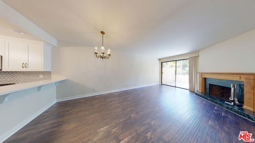 3480 Barham Boulevard #109