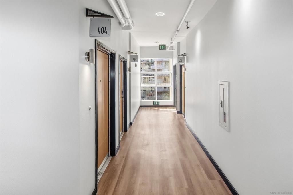 777 6th Avenue - photo 14