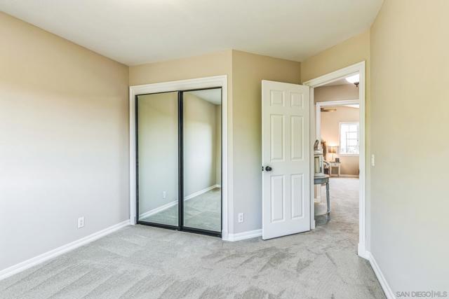 Image 18 of 40 For 805 Sol Vista Glen