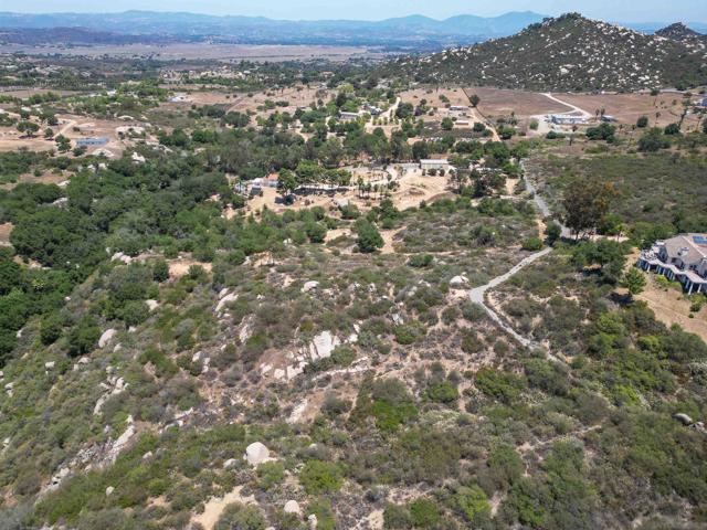 0 Highland Valley Road, Ramona CA: https://media.crmls.org/mediaz/7ce7fcbf-9588-4dda-bce8-6ba8264f9877.jpg