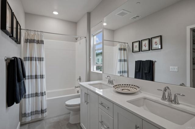 Detail Gallery Image 27 of 55 For 21541 Trail Blazer Ln, Escondido,  CA 92029 - 3 Beds | 3/1 Baths