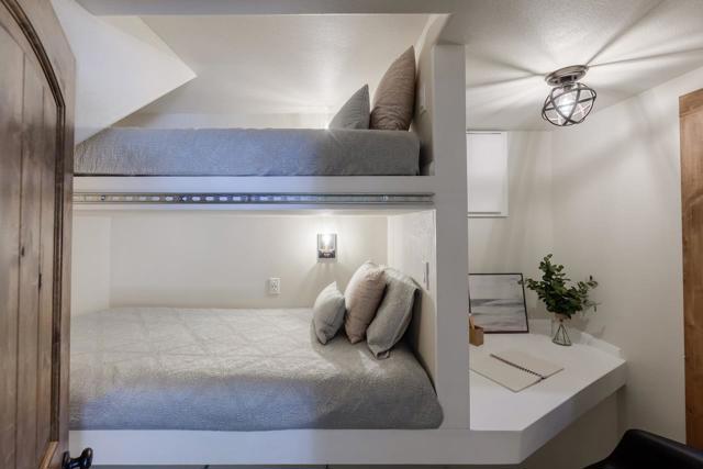 520 Sand Hill Road, Scotts Valley CA: https://media.crmls.org/mediaz/7ce9dc18-53d7-4283-9a9d-126ed79a0d7c.jpg