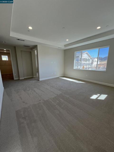 1614 Ashwood Drive, Pittsburg CA: https://media.crmls.org/mediaz/7ceb2f65-bd77-40c5-89f5-e7ca85eb0360.jpg