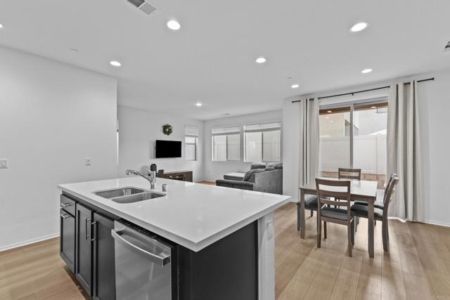 Detail Gallery Image 11 of 38 For 31589 Wieck Rd, Winchester,  CA 92596 - 3 Beds | 2/1 Baths