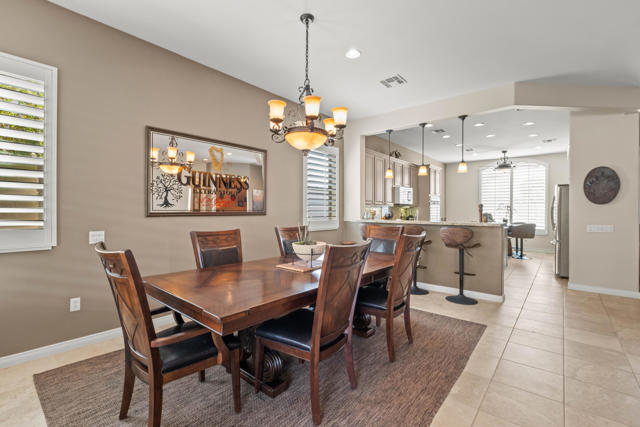 80166 Avenida Aliso, Indio CA: https://media.crmls.org/mediaz/7cec7a57-8e72-40db-9fb4-48cdc9c52b66.jpg