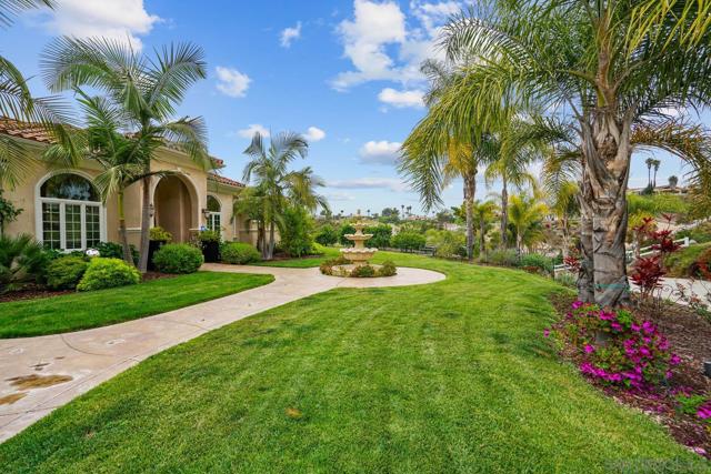 2224 Dos Lomas, Fallbrook CA: https://media.crmls.org/mediaz/7cee93f5-4f2c-4d71-8b65-dd286572fd7f.jpg