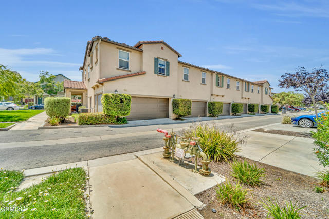 Detail Gallery Image 24 of 33 For 423 Green River St, Oxnard,  CA 93036 - 3 Beds | 2/1 Baths