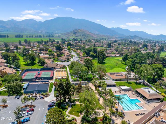 5024 Rexton Drive, Camarillo CA: https://media.crmls.org/mediaz/7cef4343-ce18-422f-b76b-cd2e70d45654.jpg