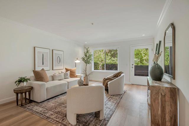 4016 Farm Hill Boulevard, Redwood City CA: https://media.crmls.org/mediaz/7cf049dd-3592-42a7-b1e8-2bc59c5b8311.jpg