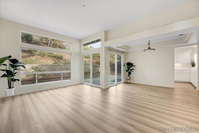 9704 Avenida Ricardo, Spring Valley CA: https://media.crmls.org/mediaz/7cf0ee13-1599-4db9-94b3-0d9ae9994b64.jpg