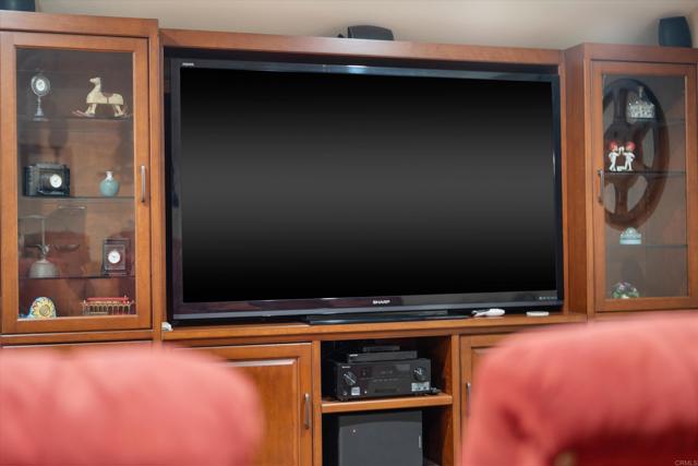 Detail Gallery Image 60 of 70 For 18605 Villa Dr, Villa Park,  CA 92861 - 4 Beds | 5/2 Baths