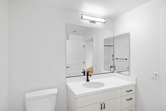 777 Walnut Street, San Carlos CA: https://media.crmls.org/mediaz/7cf1e6d6-f469-428e-9264-a1499723f334.jpg