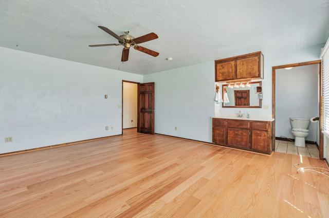 13560 Santa Teresa Boulevard, San Martin CA: https://media.crmls.org/mediaz/7cf228ba-a742-4786-98db-964c4ea48977.jpg