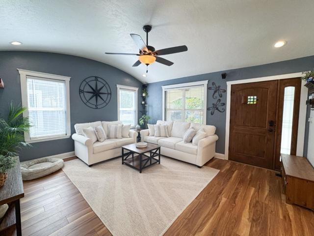 1444 Mckendrie Street, San Jose CA: https://media.crmls.org/mediaz/7cf28546-d939-403a-bdec-3e7c4cd185f7.jpg