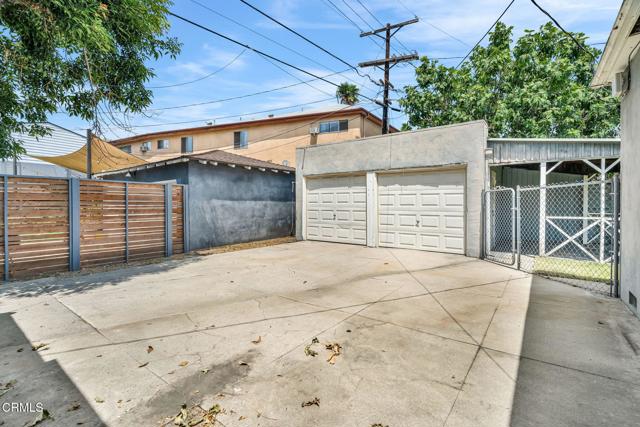 4419 4419 1/2 Corliss Street, Los Angeles CA: https://media.crmls.org/mediaz/7cf3d324-390c-406e-9e5f-66e98bca4c93.jpg