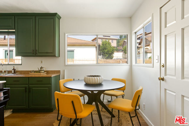 4803 Gambier Street, Los Angeles CA: https://media.crmls.org/mediaz/7cf55301-632e-480d-b7d3-1fe6e9fff1d6.jpg