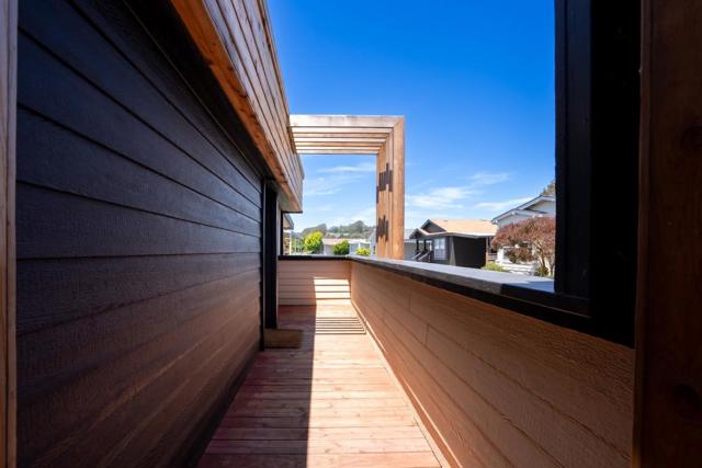 2395 Delaware Avenue, Santa Cruz CA: https://media.crmls.org/mediaz/7cf55902-148b-40d3-ae8d-5eff37627577.jpg