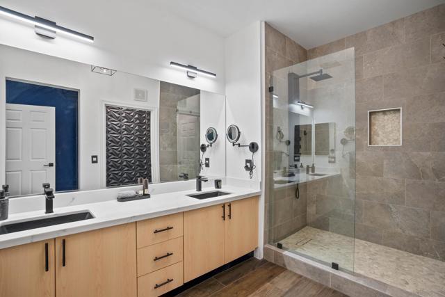 1480 Broadway, San Diego, California 92101, 2 Bedrooms Bedrooms, ,2 BathroomsBathrooms,Condominium,For Sale,Broadway,250029219SD
