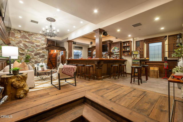 Detail Gallery Image 42 of 75 For 5065 Indianola Way, La Canada Flintridge,  CA 91011 - 4 Beds | 5/2 Baths