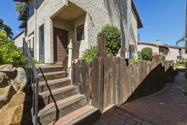 Detail Gallery Image 43 of 49 For 1915 Estrella De Mar Ct #C,  Carlsbad,  CA 92009 - 2 Beds | 2/1 Baths