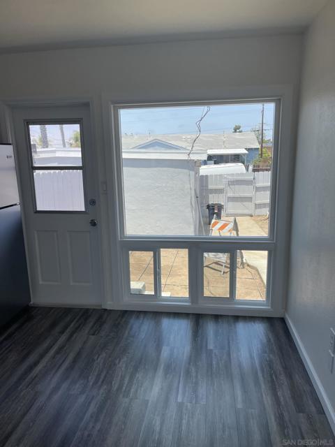 4810 12 Jumano Ave, San Diego CA: https://media.crmls.org/mediaz/7cf91f29-2460-4c7d-b574-ce7141a364b3.jpg