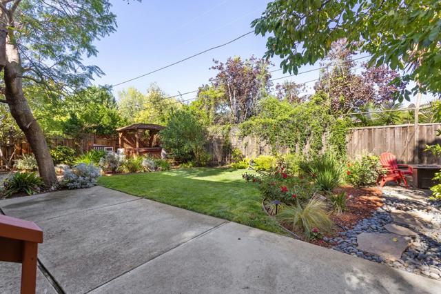1619 Hallbrook Drive, San Jose CA: https://media.crmls.org/mediaz/7cfa5ff5-79a1-49b6-a293-70e4e815489a.jpg