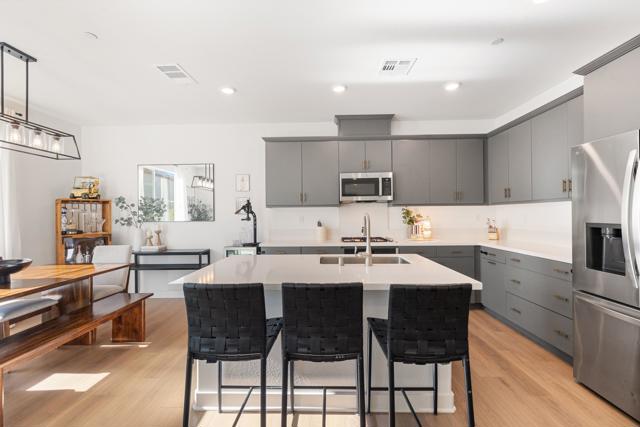 76321 Oxford Lane, Palm Desert, CA 92211