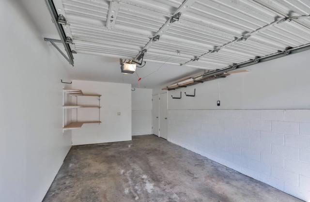 5829 San Juan Avenue, Citrus Heights CA: https://media.crmls.org/mediaz/7cfae077-efe5-4797-8188-2b7f4acaaac7.jpg