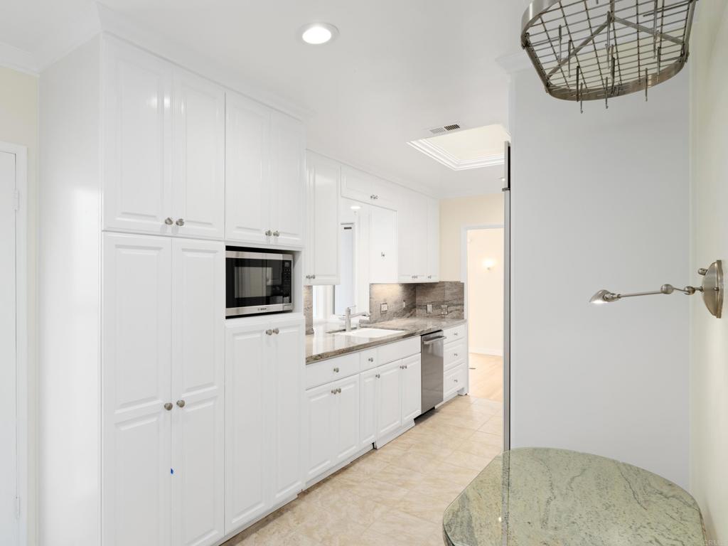 7920 Avenida Alamar - photo 15
