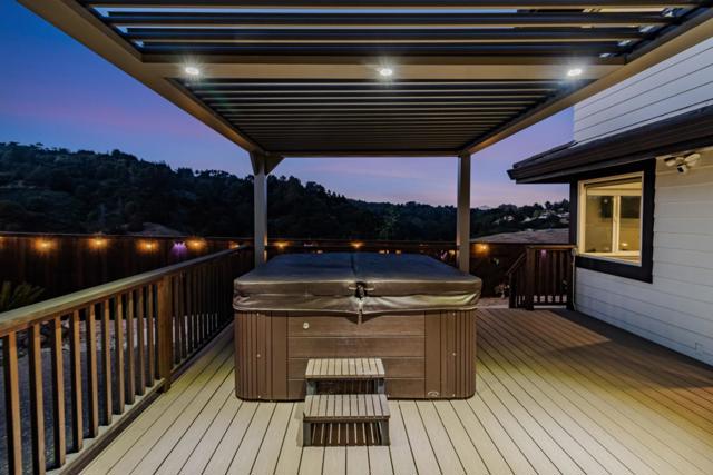 11550 Skyline Boulevard, Oakland CA: https://media.crmls.org/mediaz/7cfb29d7-eb18-4636-bdbe-859bd1b20982.jpg