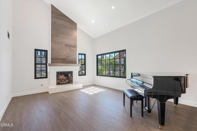 Detail Gallery Image 29 of 49 For 1093 Evenstar Ave, Westlake Village,  CA 91361 - 5 Beds | 2/1 Baths