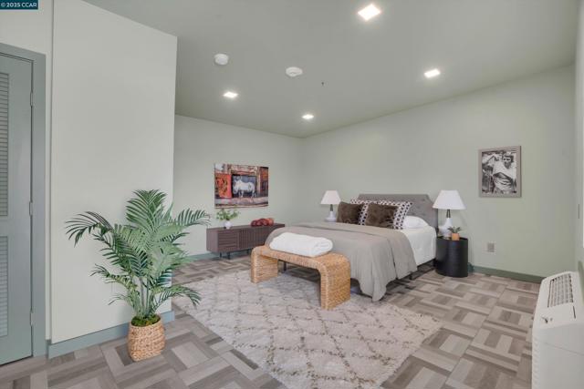 640 State Highway 12, Rio Vista CA: https://media.crmls.org/mediaz/7cff11a8-65a5-4dd4-897c-5a69d0a595aa.jpg