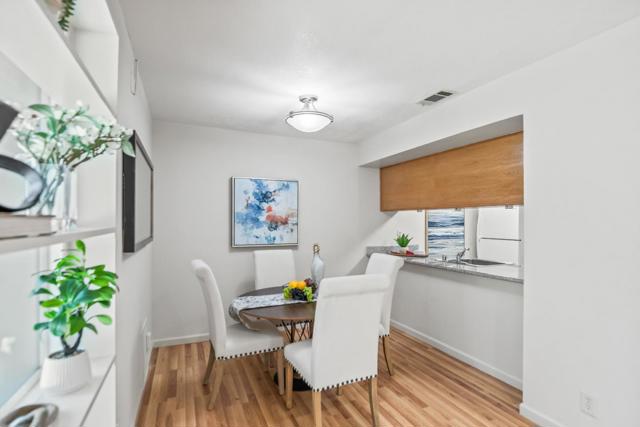 205 W Red Oak Drive, Sunnyvale CA: https://media.crmls.org/mediaz/7cff4246-0634-479a-b0ee-437992b1de57.jpg