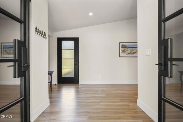 1820 Ramona Drive, Camarillo CA: https://media.crmls.org/mediaz/7cffc2c1-7a0a-4bba-a1bc-4c2b037bf6a8.jpg
