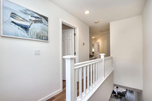 3111 White Riesling Place, San Jose CA: https://media.crmls.org/mediaz/7d006f09-0b95-4c87-b38d-ad771ca65a38.jpg