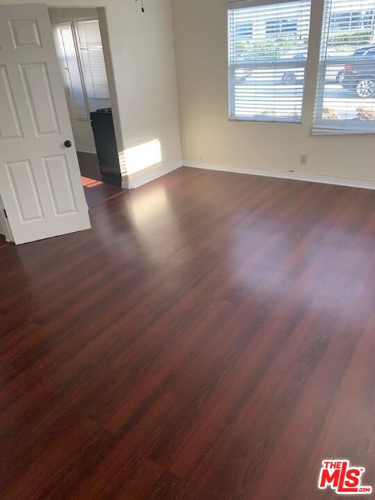 12022 W Washington Boulevard, Los Angeles CA: https://media.crmls.org/mediaz/7d017349-6ba8-4b68-af6c-662349e9a248.jpg