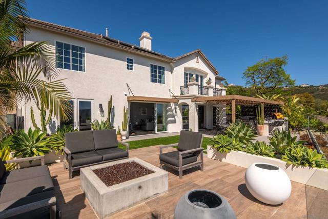 1432 Schoolhouse Way, San Marcos CA: https://media.crmls.org/mediaz/7d01d2cd-aed7-4b19-9d71-6d4f3842eeb7.jpg