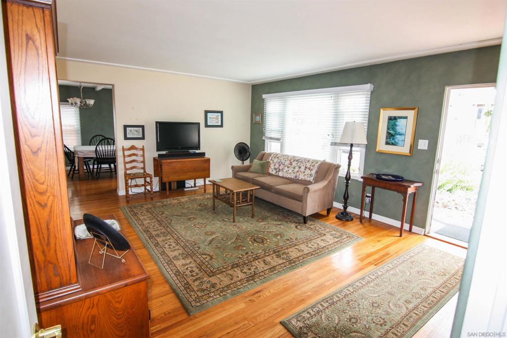 4844 Del Mar Ave. - photo 3
