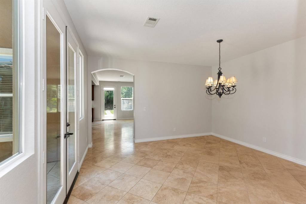 975 Baylor Drive - photo 8