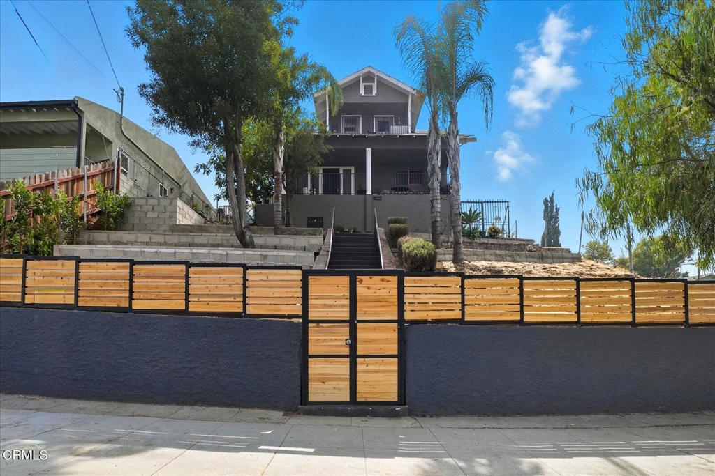 1488 W Sunset Boulevard #1/4