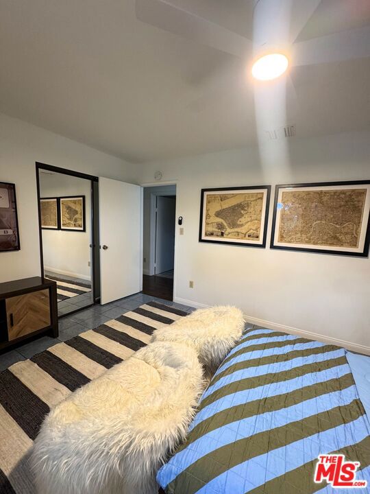 6155 Poppy Peak Drive, Los Angeles CA: https://media.crmls.org/mediaz/7d04ca67-29a4-4f78-aeff-413ba629eed4.jpg