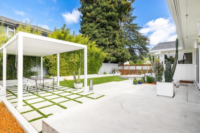 518 King Street, Santa Cruz CA: https://media.crmls.org/mediaz/7d04e437-8119-4972-881f-84b4a248ccb0.jpg