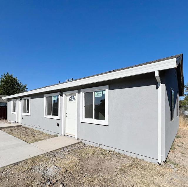 1204 South Avenue, Sacramento CA: https://media.crmls.org/mediaz/7d052e72-e13e-4e00-aa66-3b5cc48e0e83.jpg