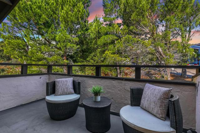 100 Rizal Drive, Hillsborough CA: https://media.crmls.org/mediaz/7d0607bf-5b44-4fd3-9e51-ad2662f2699f.jpg