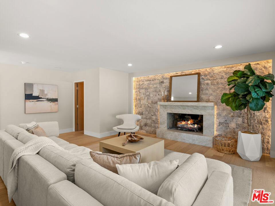 MLS #26851287 image #17