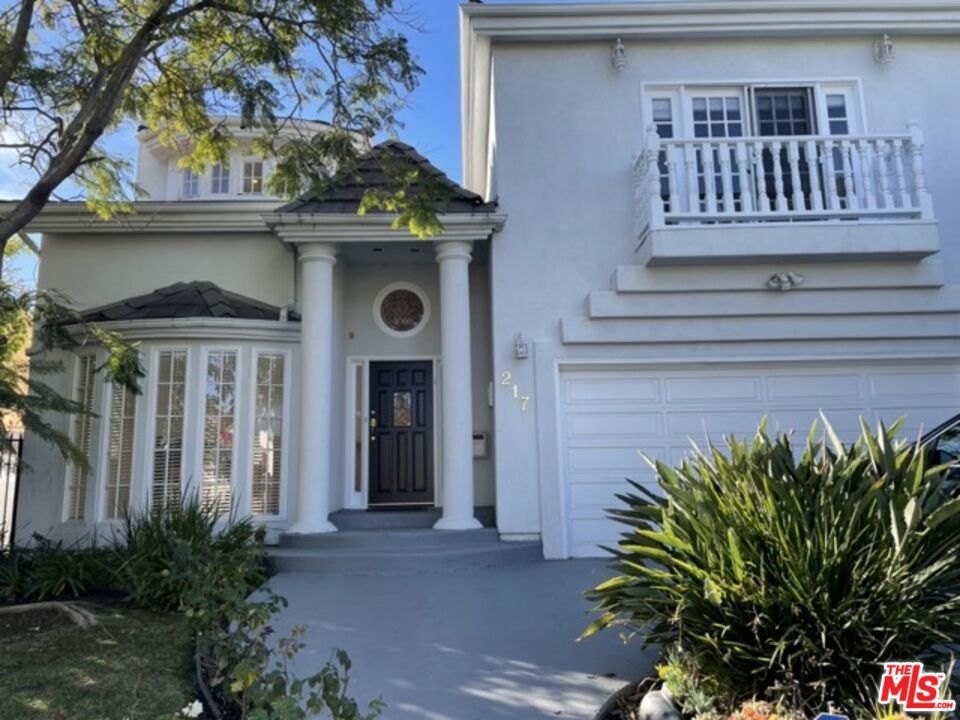 217 S WETHERLY Drive, Beverly Hills, CA 90211